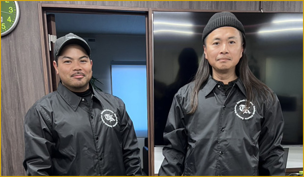 休日を楽しむ社員のスナップ